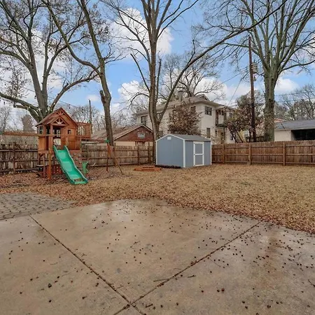 Exquisite Two-Story Home Located In Midtown-2