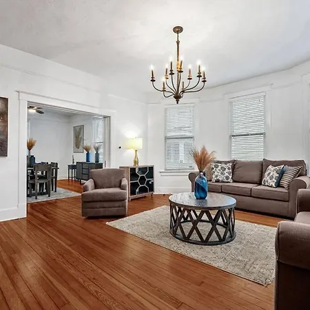 Exquisite Two-Story Home Located In Midtown-3